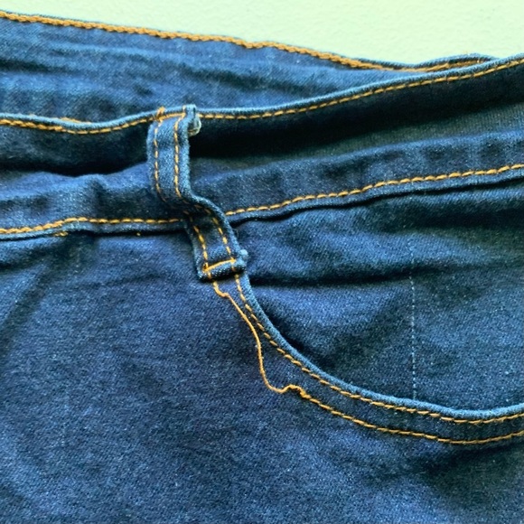 Medium Rise Blue Jean Shorts with Stretch and Embellished Back Pockets - Picture 2 of 8